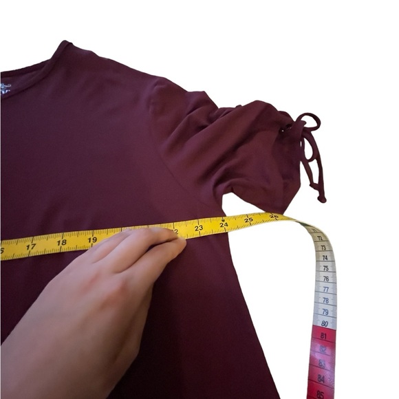 Terra &sky Burgundy short sleeve top - Picture 5 of 6